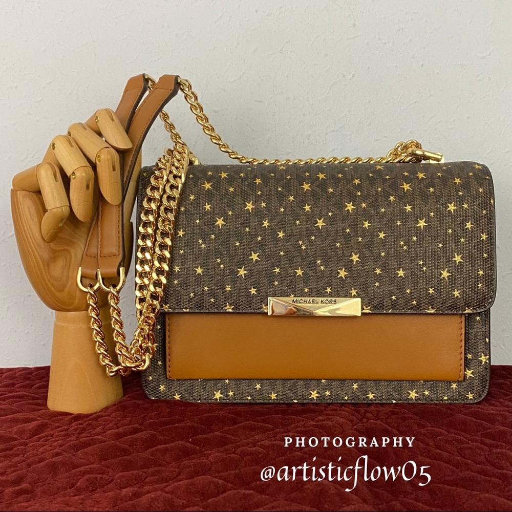 Flash Sale NEW Michael Kors
Jade Signature Scattered Stars Large Gusset Shoulder - Picture 3 of 10